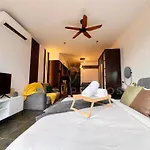 Scarletz Suites Near Klcc By Yoursuperhost